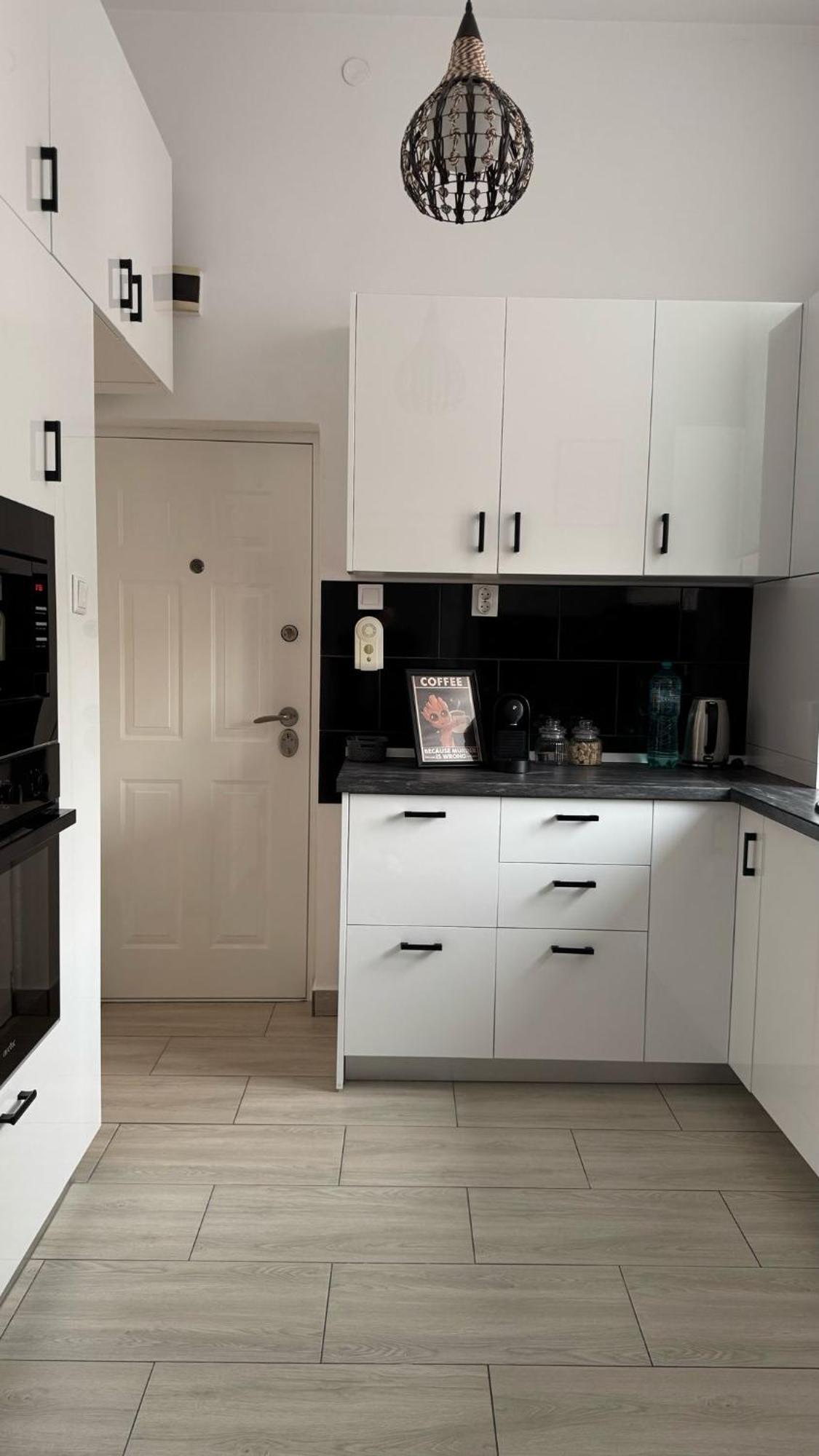 Chic & Cozy In Apartament